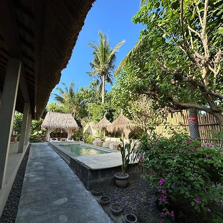 Penida Cottages At Diamond Beach Hills Polilit Eksteriør billede